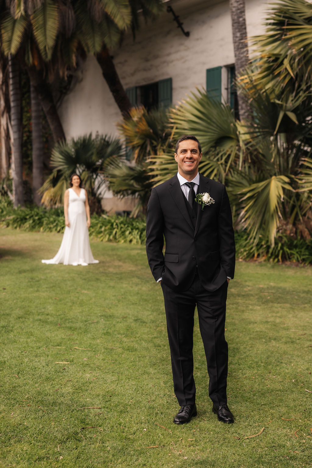Picnic Beach Laguna Beach surprise proposal floral setup by Ventura proposal photographer Trevor Morrison Photography